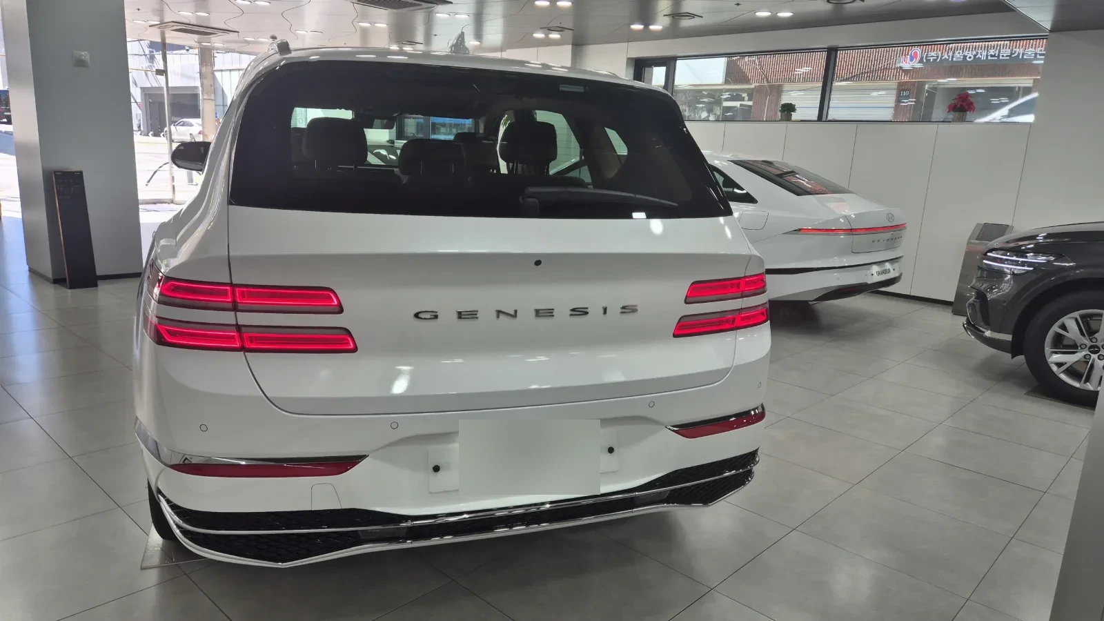 GV80 후면