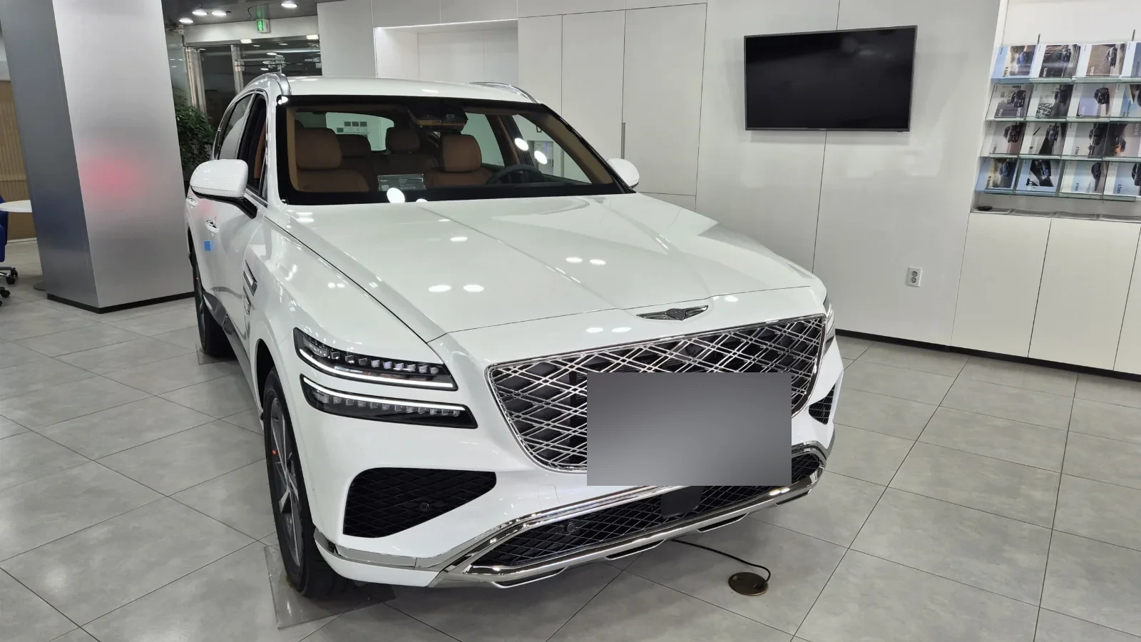GV80 전측면