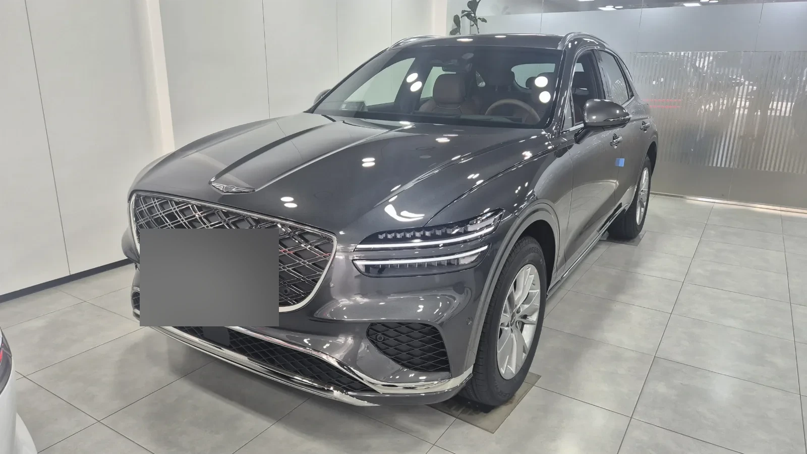GV70 전측면