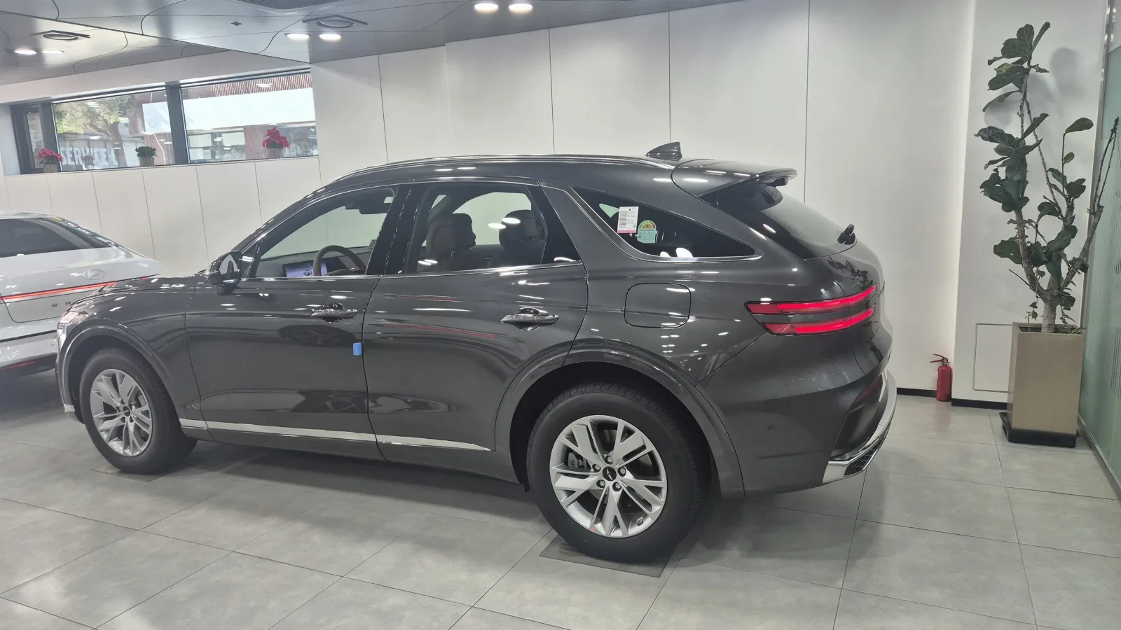 GV70 측면